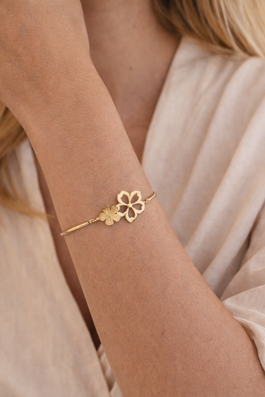 BRACELET PLAQUÉ OR - SEMI RIGIDE - FLEUR