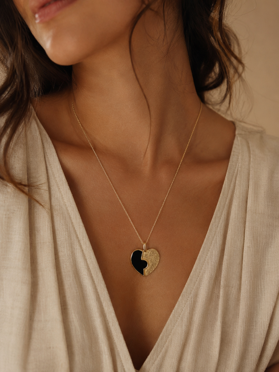 Collier avec Pendentif Coeur Design en Plaqué Or - Pièce Unique