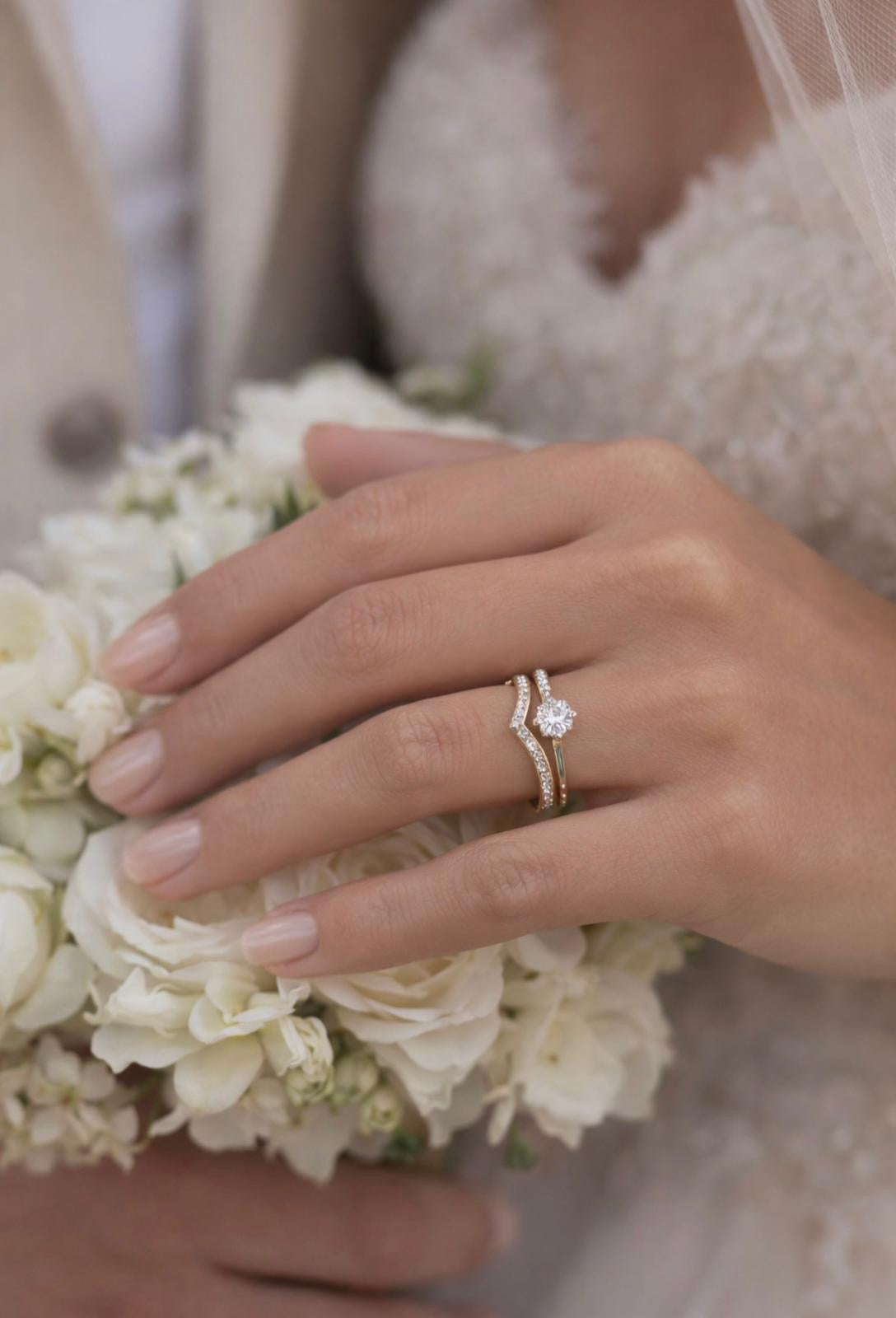 BAGUE OR 18 CARATS - DIAMANTS 0.11 CT - TAILLE 54