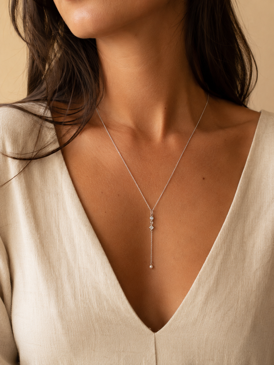 Collier cravate en Argent avec Oxydes et Perles de nacre