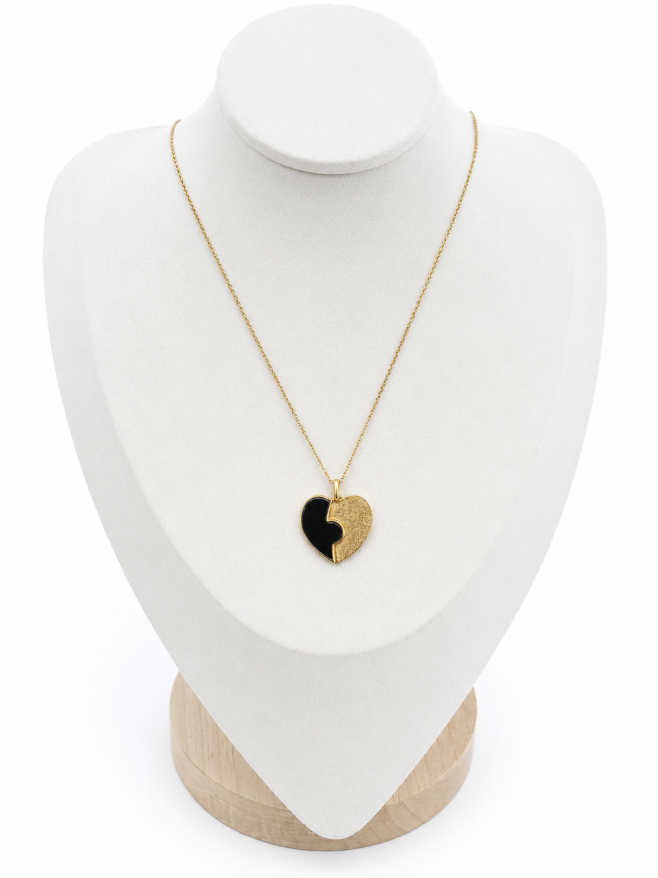 Collier avec Pendentif Coeur Design en Plaqué Or - Pièce Unique