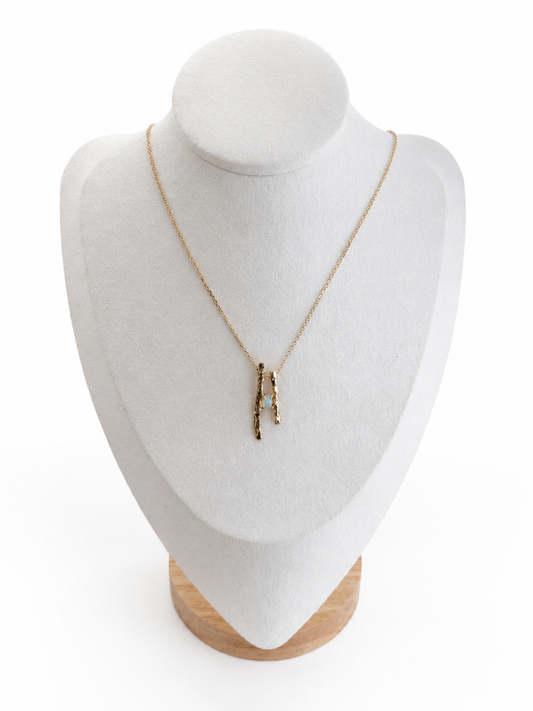 Collier en Plaqué or et Opale - Pièce Unique